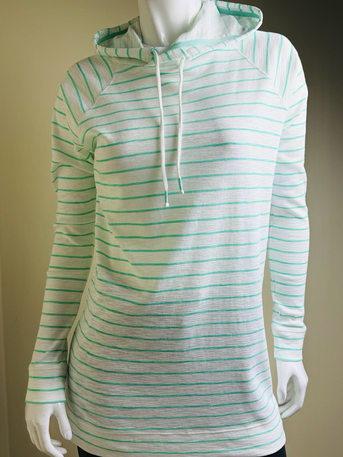 Southern Tide Womens Striped Hoodie Sweatshirt Sz XS.      (B.111)