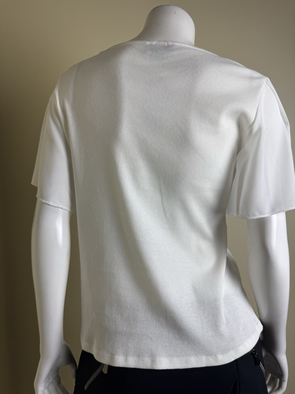 Cece Women's Short Puff-Sleeve Knit Top Sz L. (B.160)