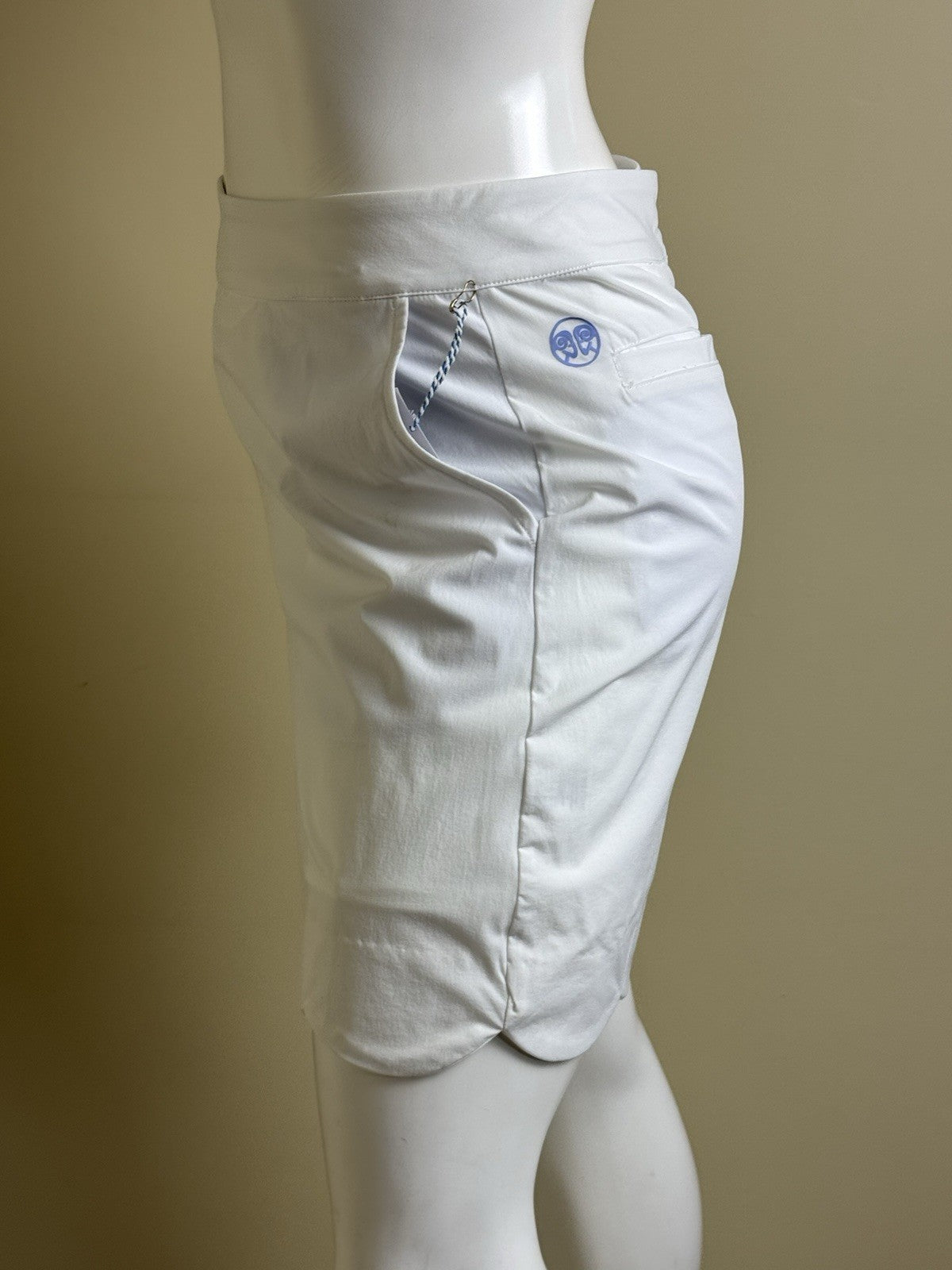 Renwick Women’s Tennis Golf Skirt Skort Sz 10.  (B.156)