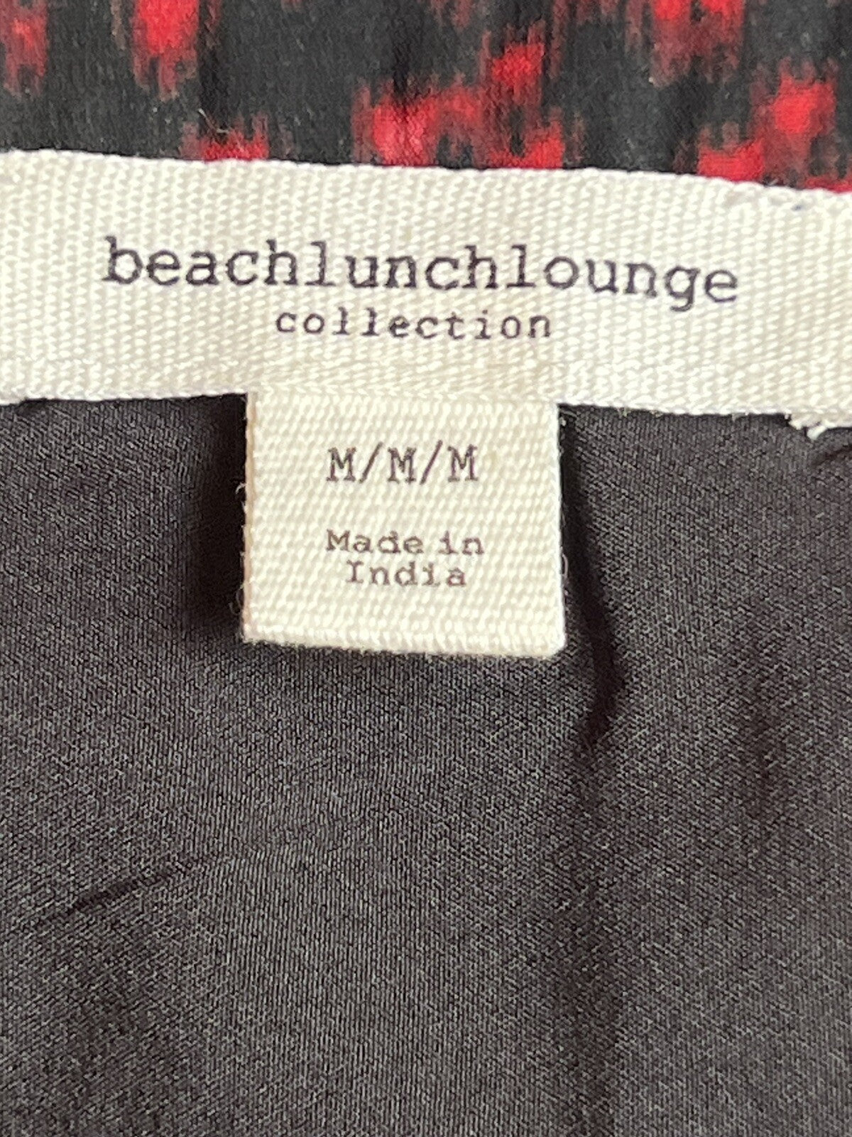 Beach Lunch Lounge Women’s Dress Size M Black Red Patterns (3)