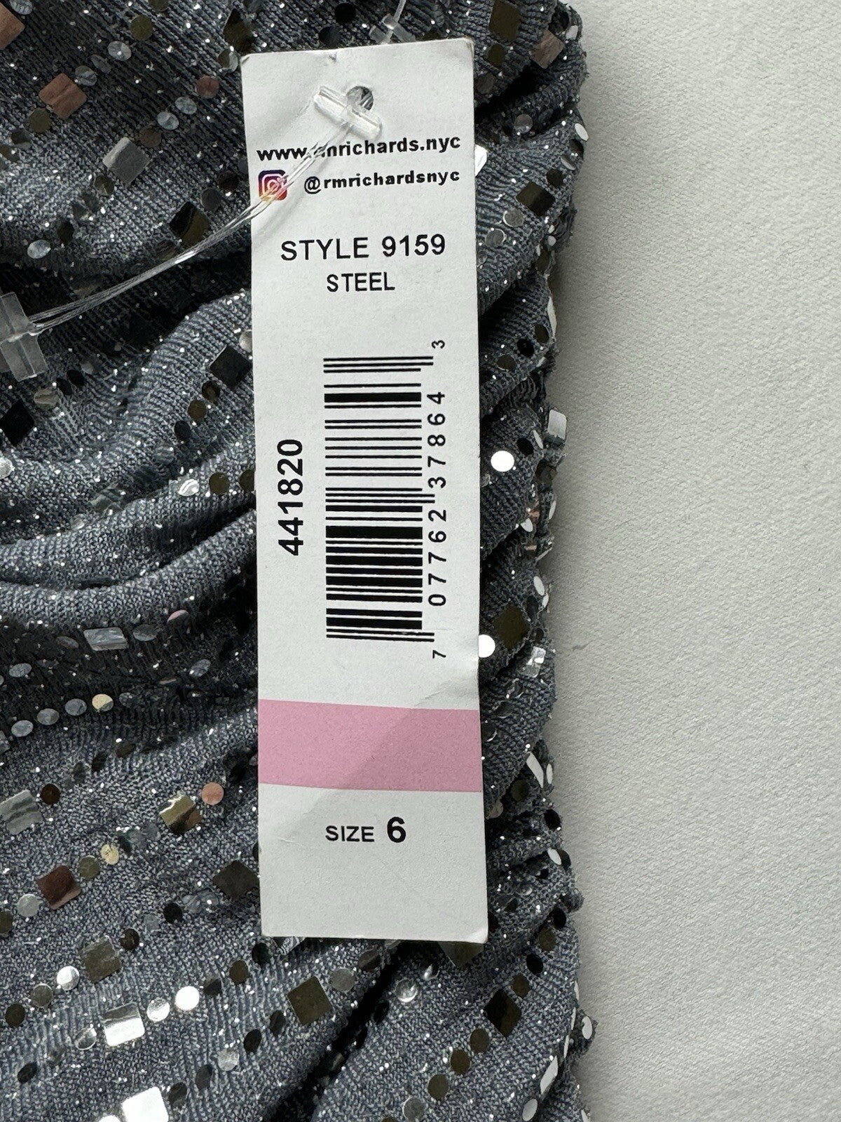 RM Richards Women’s Size 6 Long Formal Dress Gray. (59)