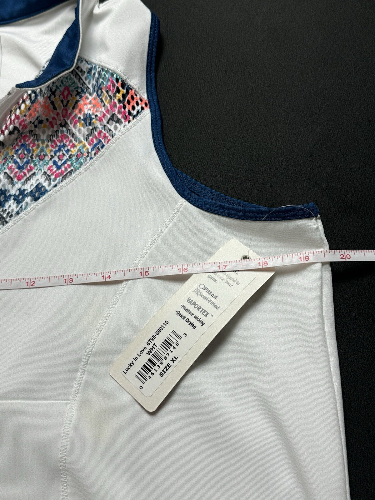 Lucky In Love Women’s Top Sleeveless Tennis Golf Shirt Sz XL.     (B.80)