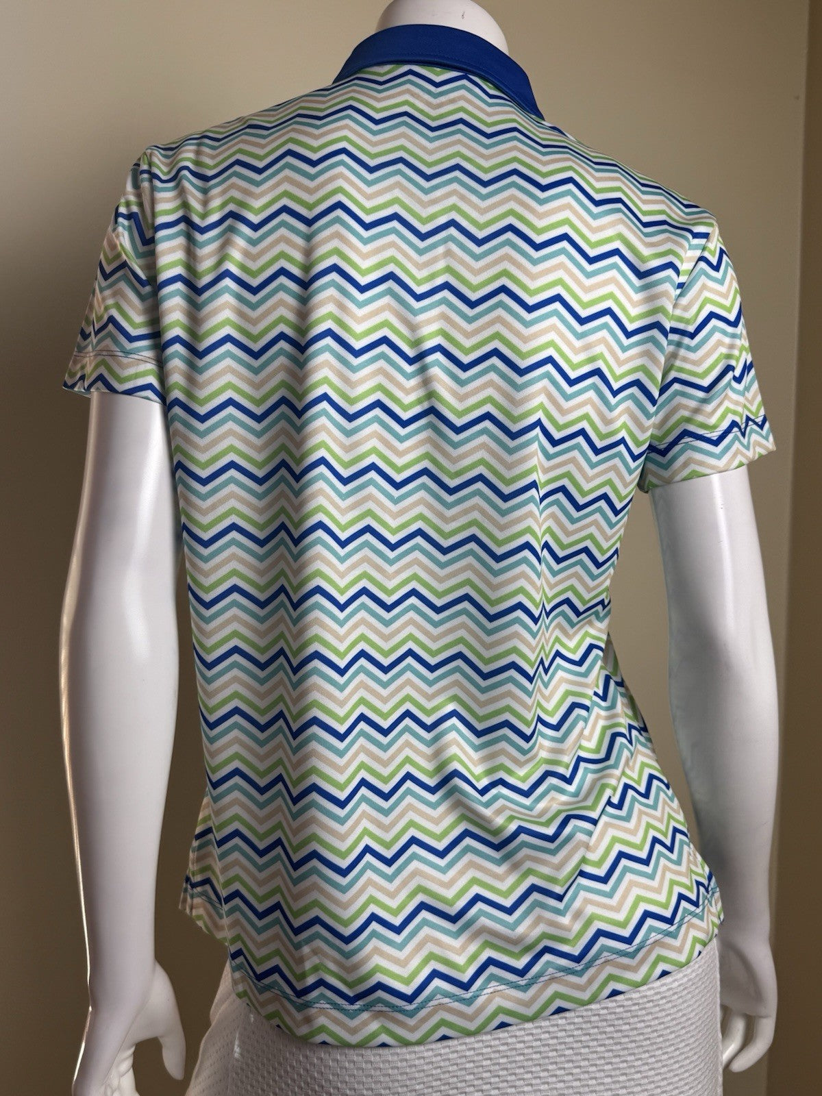 Monterey Club Women's Golf Shirt Short Sleeve Sz M      (B.175)