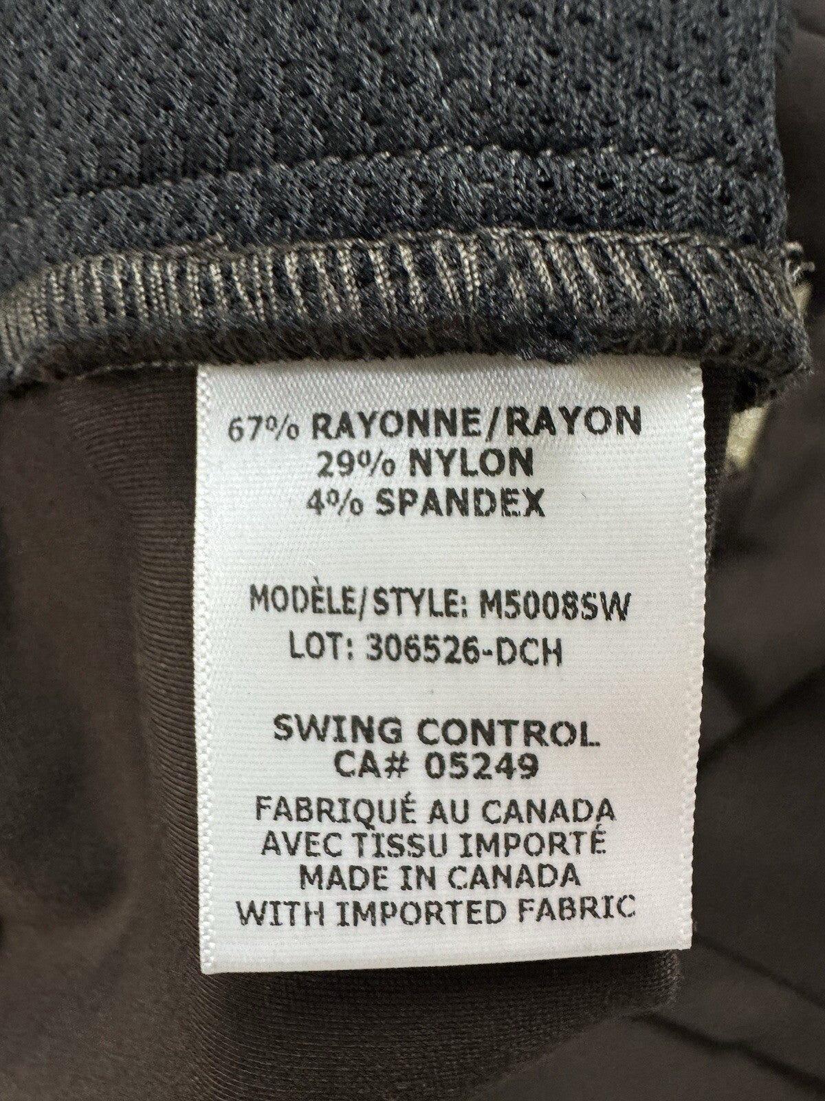 Swing Control Women’s Pull On Golf Pants Sz 12.  (B.113)