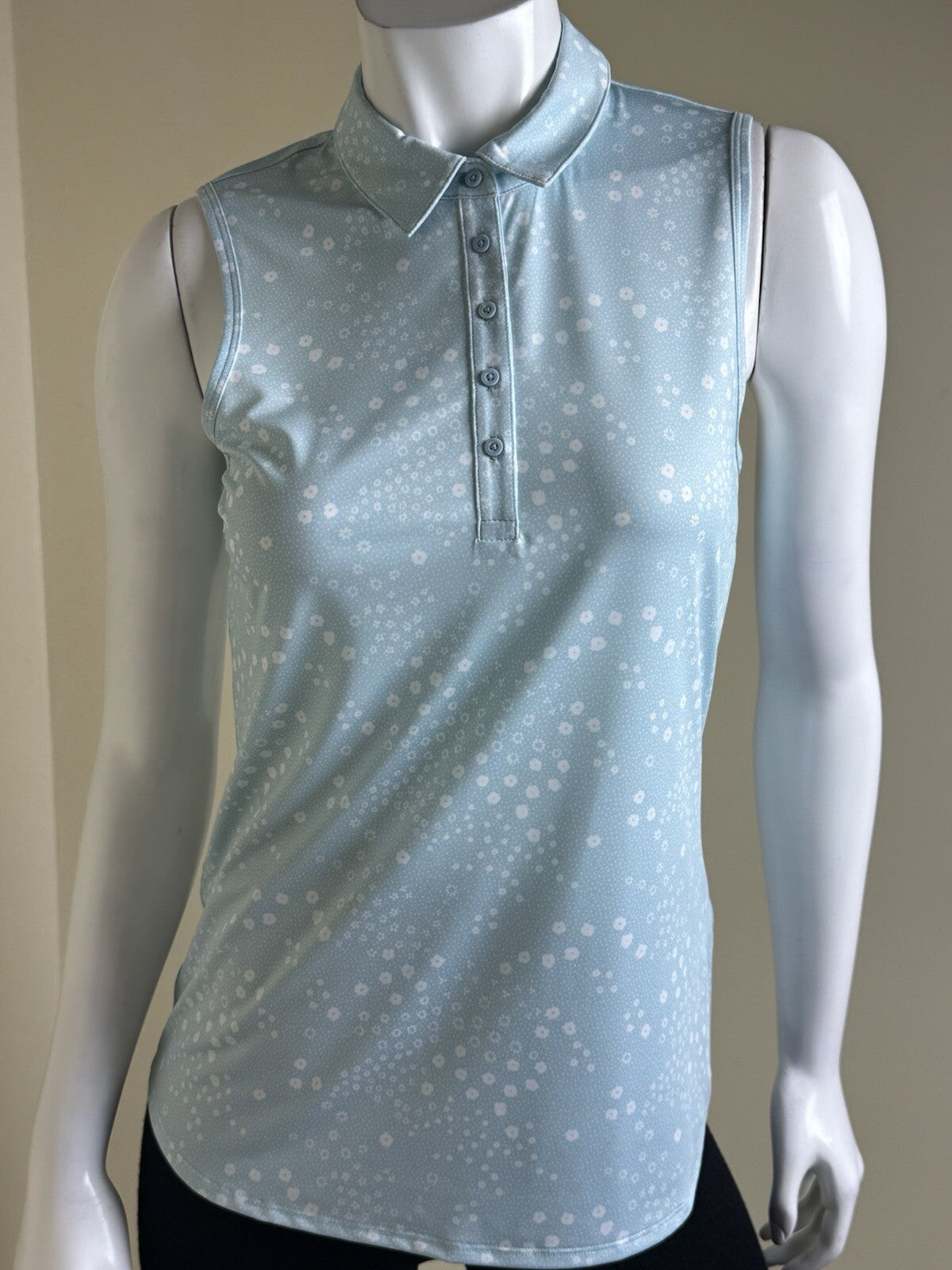 Puma Women’s Golf Shirt Sleeveless Sz S.  (B.130/3)