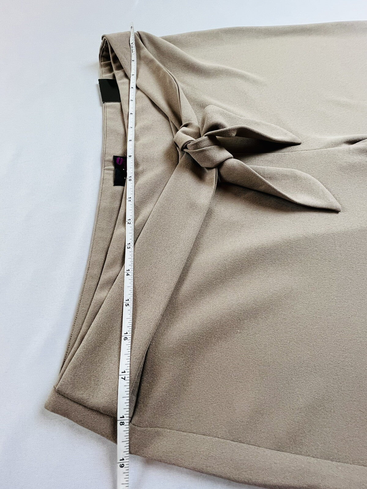 $39 Flirtatious Women’s Wide Leg Pants Sz XL. (B.027)