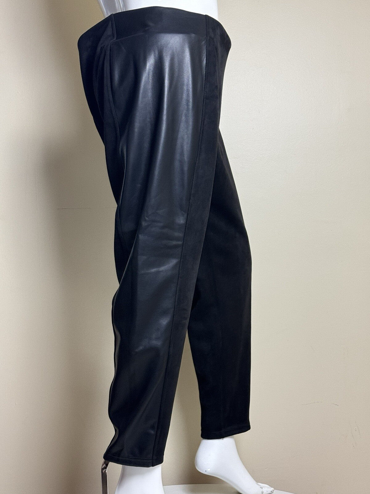 $79 Marc New York Women’s Black Pants Faux Leather Sz 3XL  (B.72)