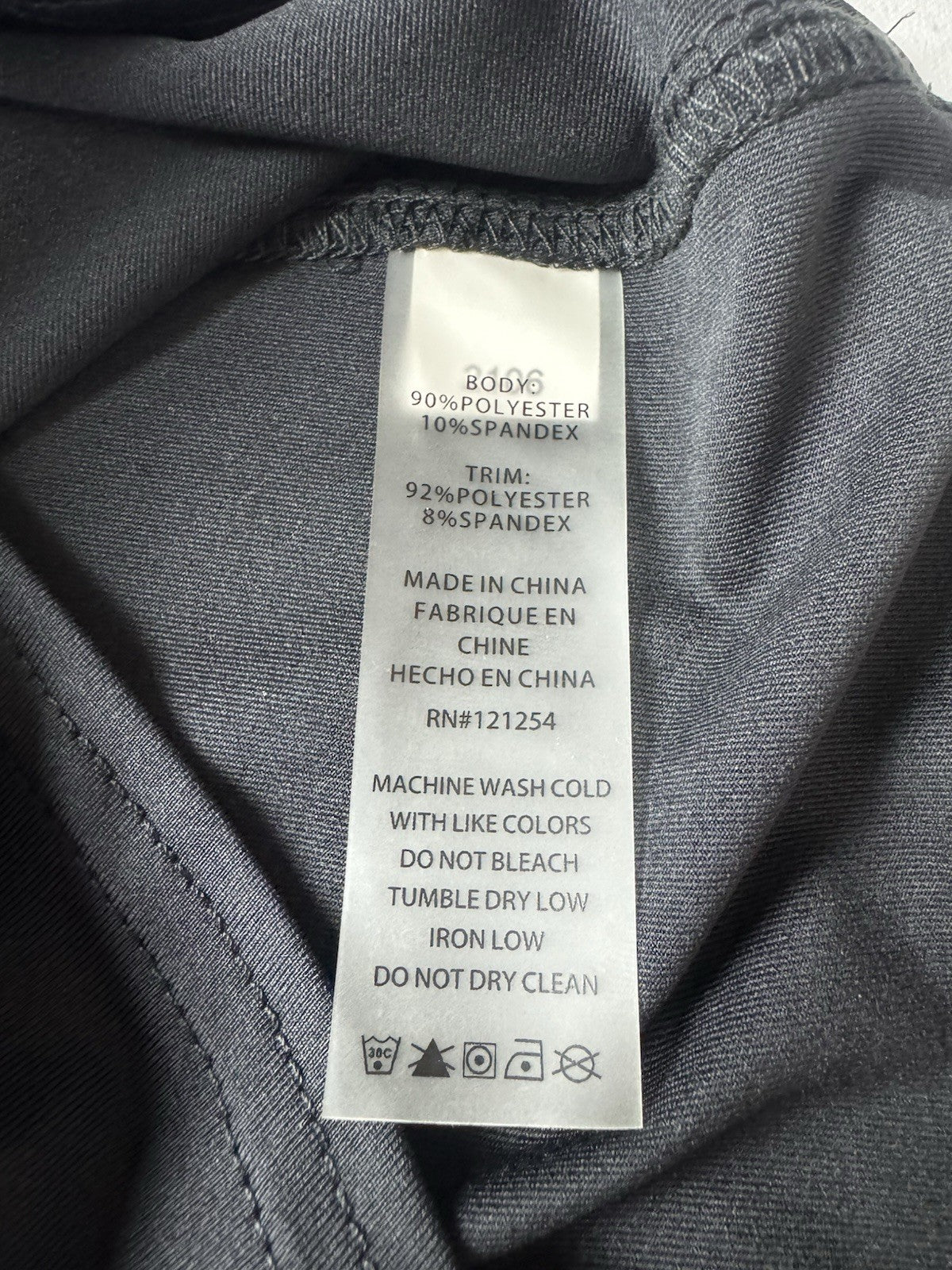 $86 JOFIT Women’s Cutaway Tipsy Golf Shirt Size XS      (B.156)