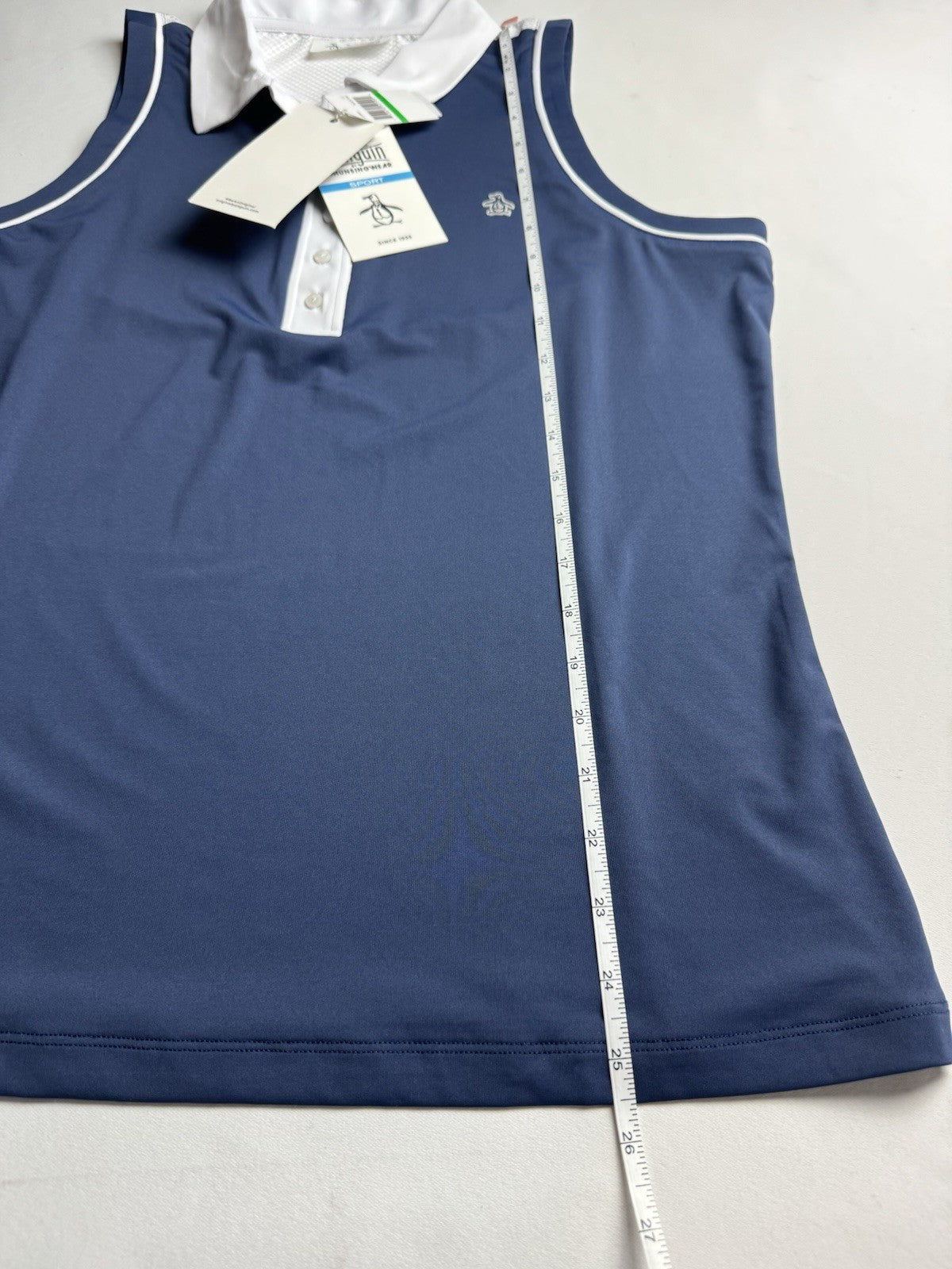 $90 An Original Penguin by Munsingwear Women’s Golf shirt Sz L.     (B.162)