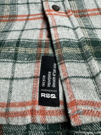 RSQ Women's Flannel Button-Up Shirt Sz XL.  (B.101)