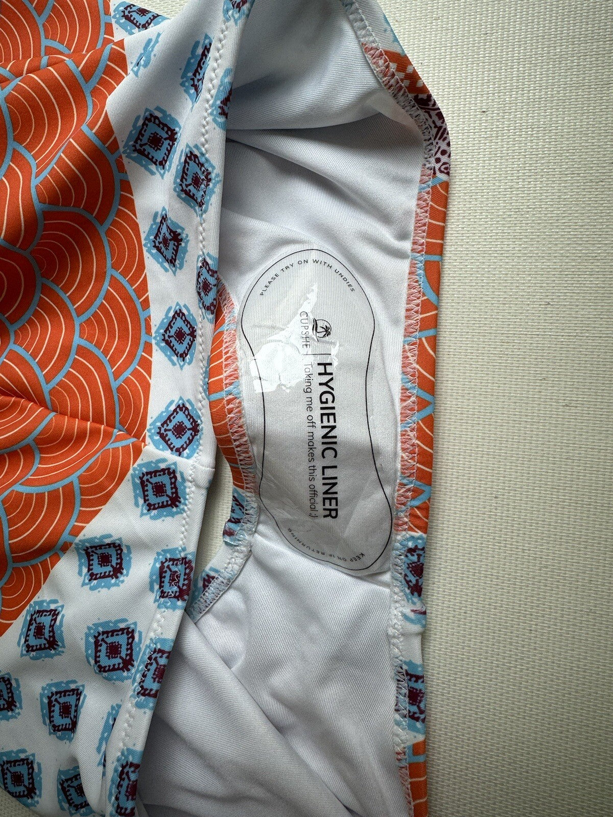 Cupshe Bathing suit One Pc Swimsuit Women’s Sz L (51)