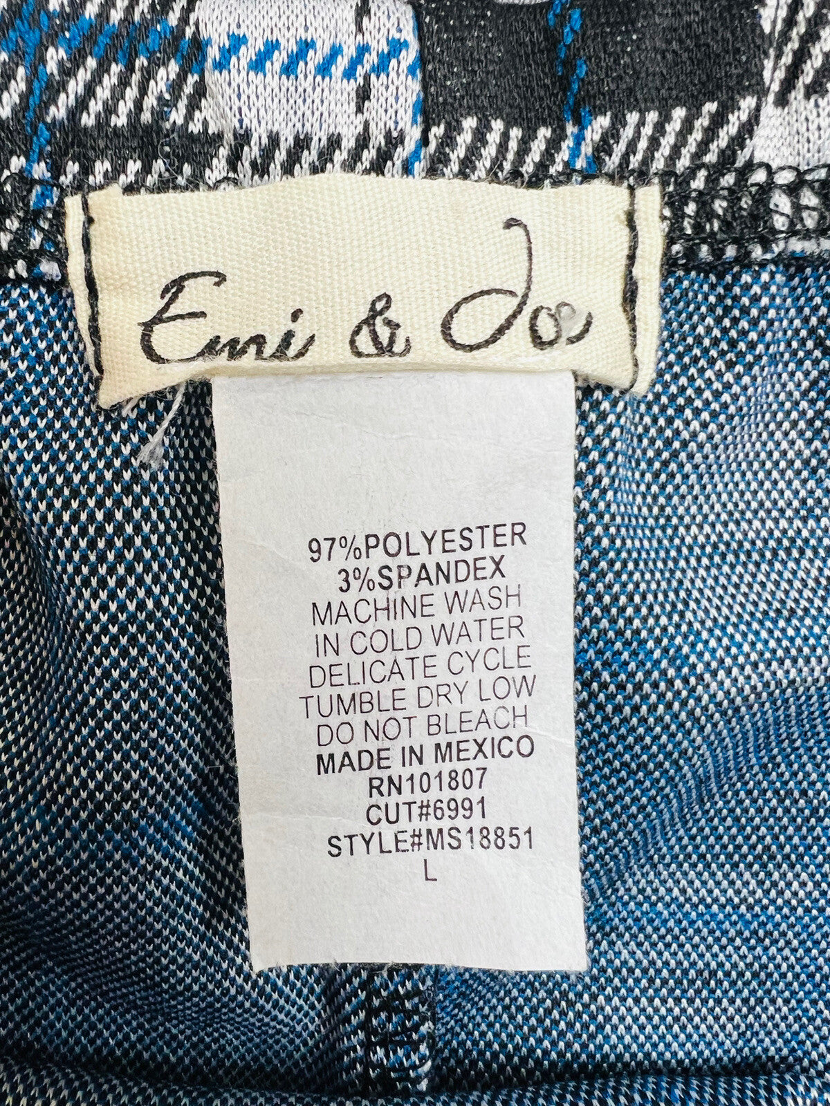 Emi & Joe Women’s Plaid White Gray Flared Skirt Sz L