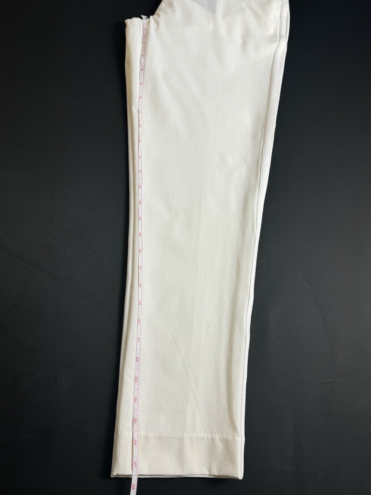 $195 G/Fore Women’s White Golf Pants Sz 10. (B.80)