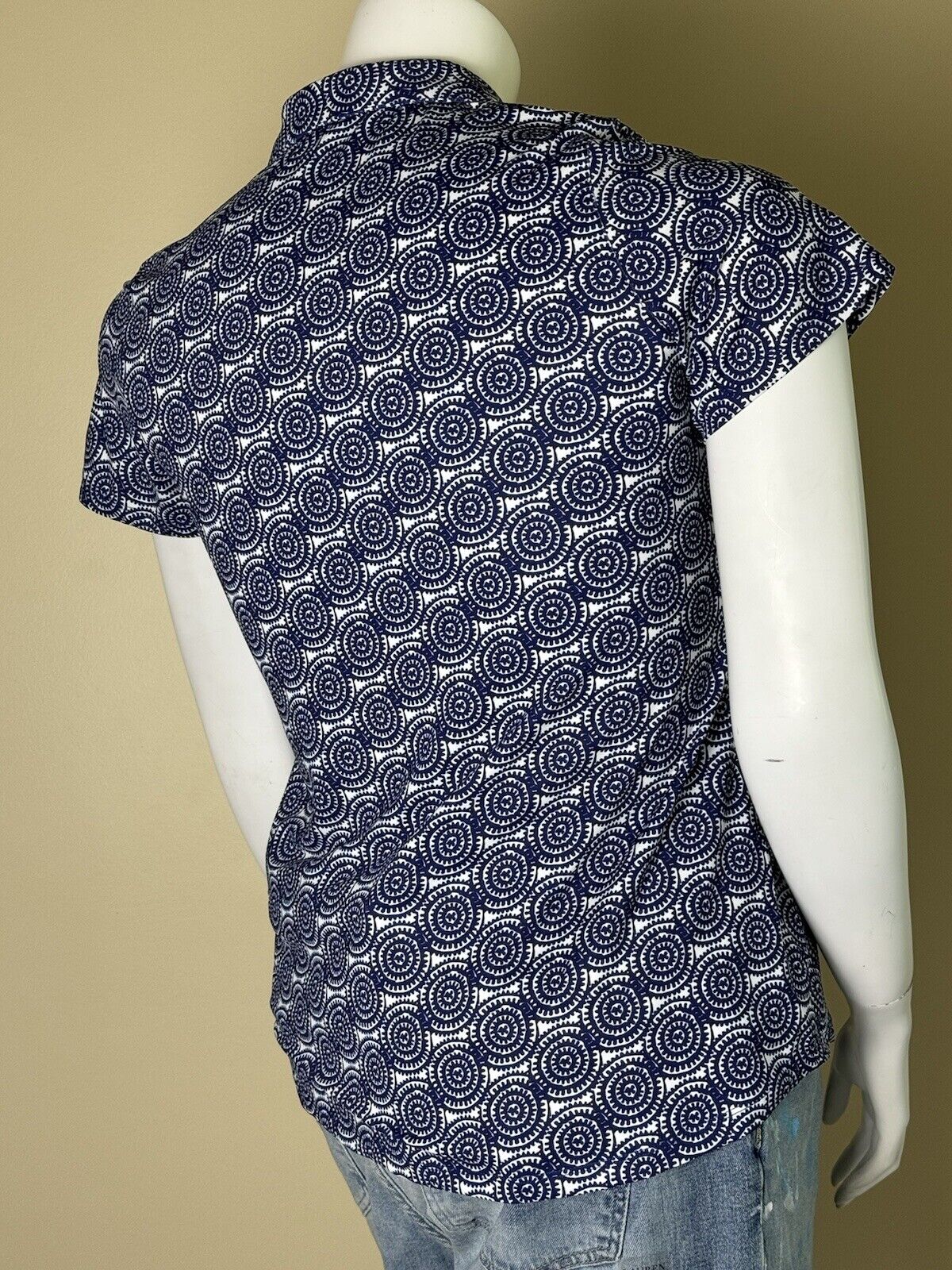 Heather Grey Women’s Golf Shirt Polo Sz XL.    (49)