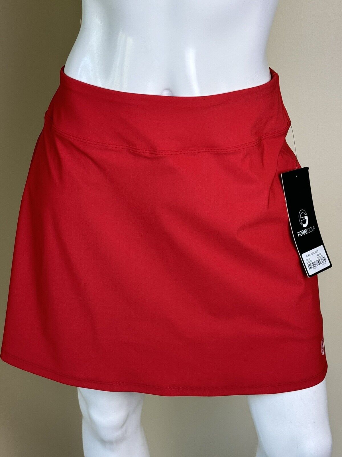 ForayGolf Women’s Skort Red Skirt Sz L. (03)