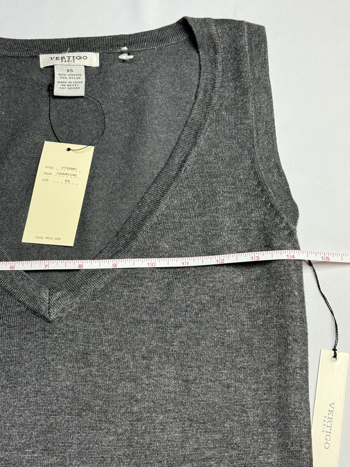 $230 Vertigo Paris Women’s Charcoal Gray Vest Size XS. (B.59)