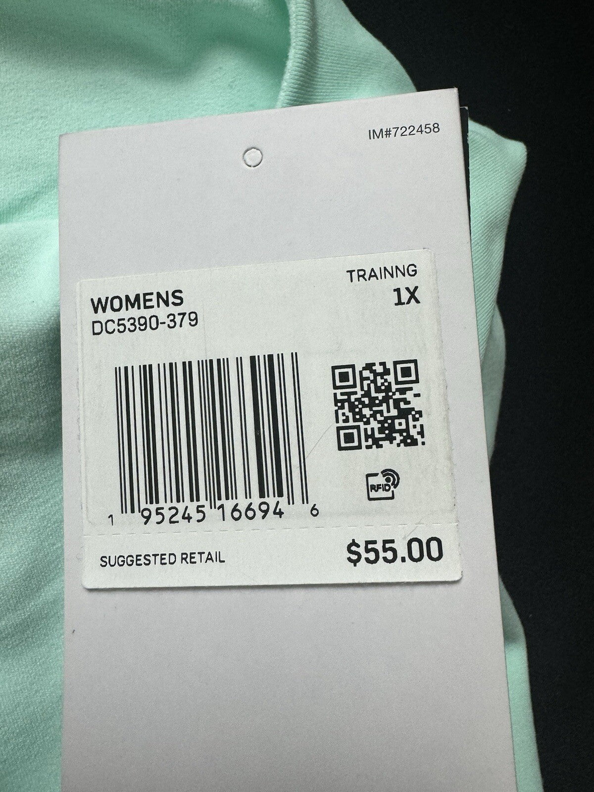 Nike YOGA Women’s Green Tank Top TRAINNG Sz 1X. (B.80)