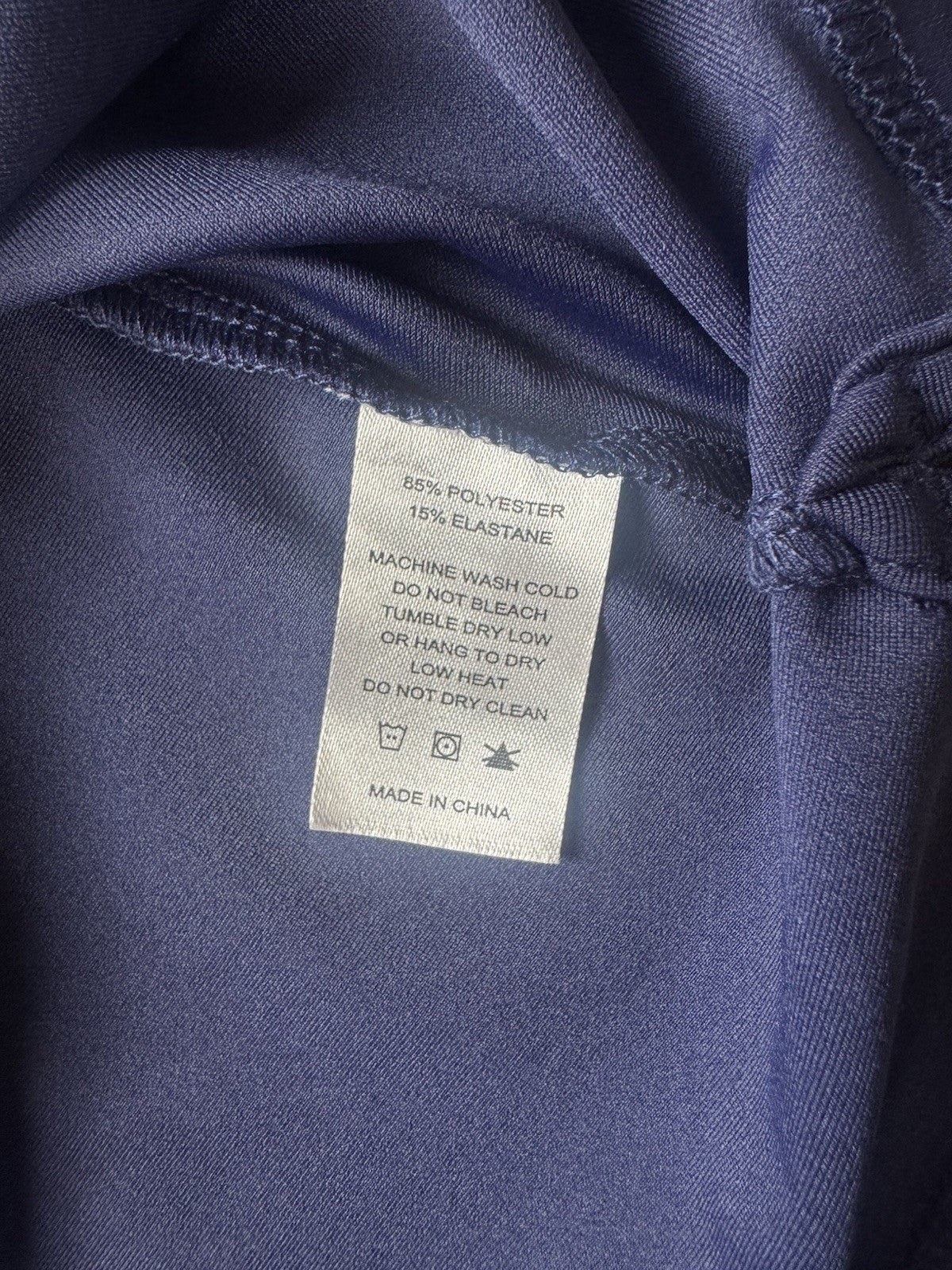 Smith & Quinn Women’s Golf Shirt Size L.      (B.159)