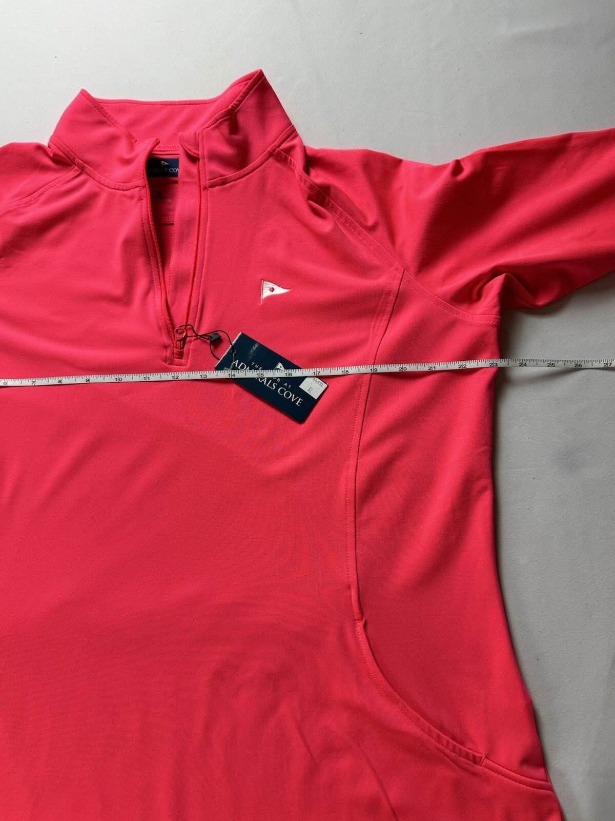 ADMIRALS COVE Women’s Sweatshirt Sz XL.  (B.106)