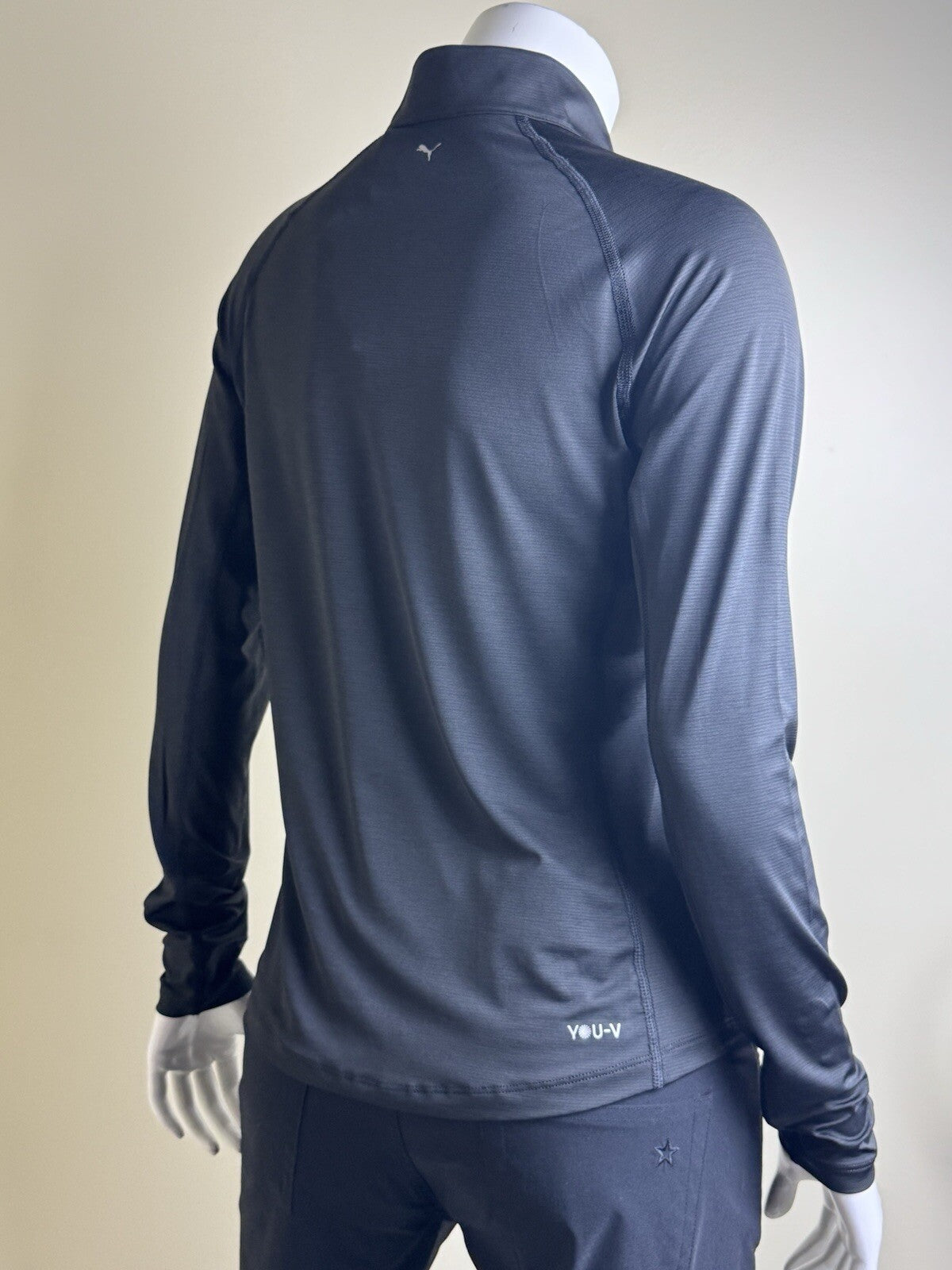 Puma Women's Golf Sweatshirt Size S    (B.128)