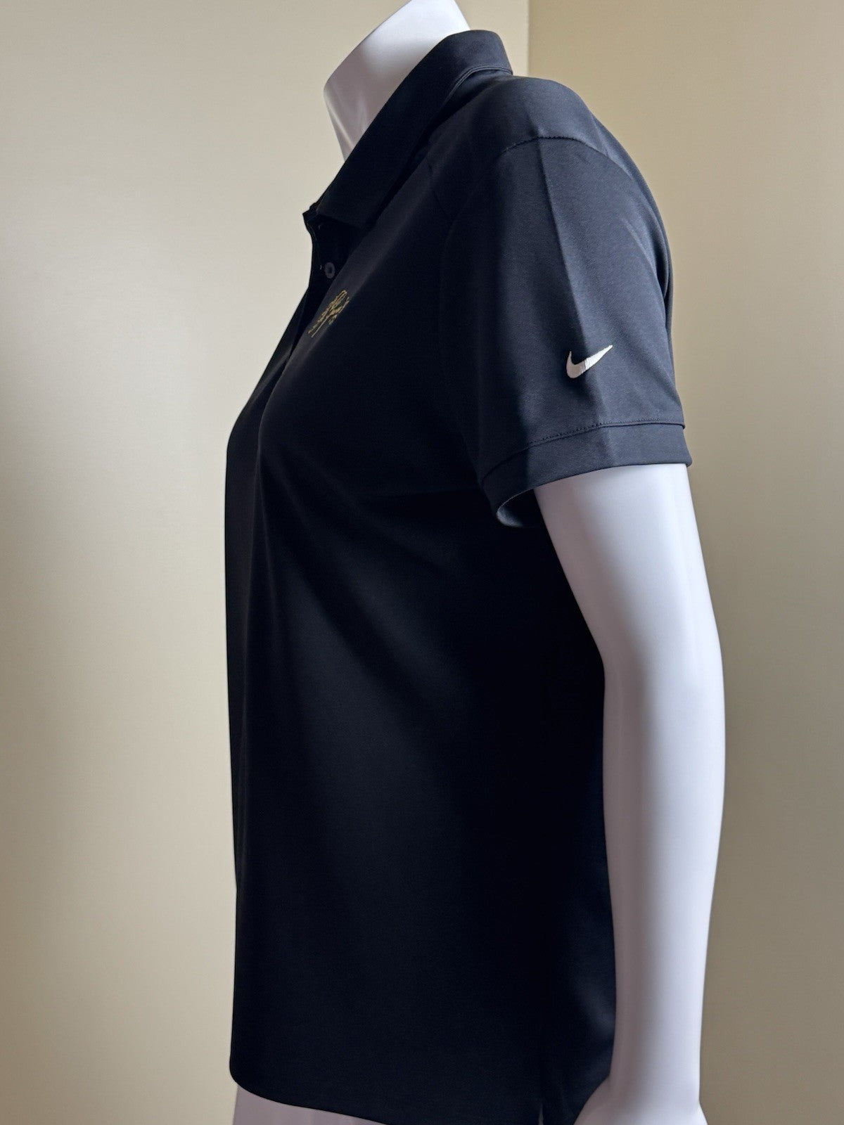 Nike Women’s Golf Shirt Sz XL       (B.188/5)