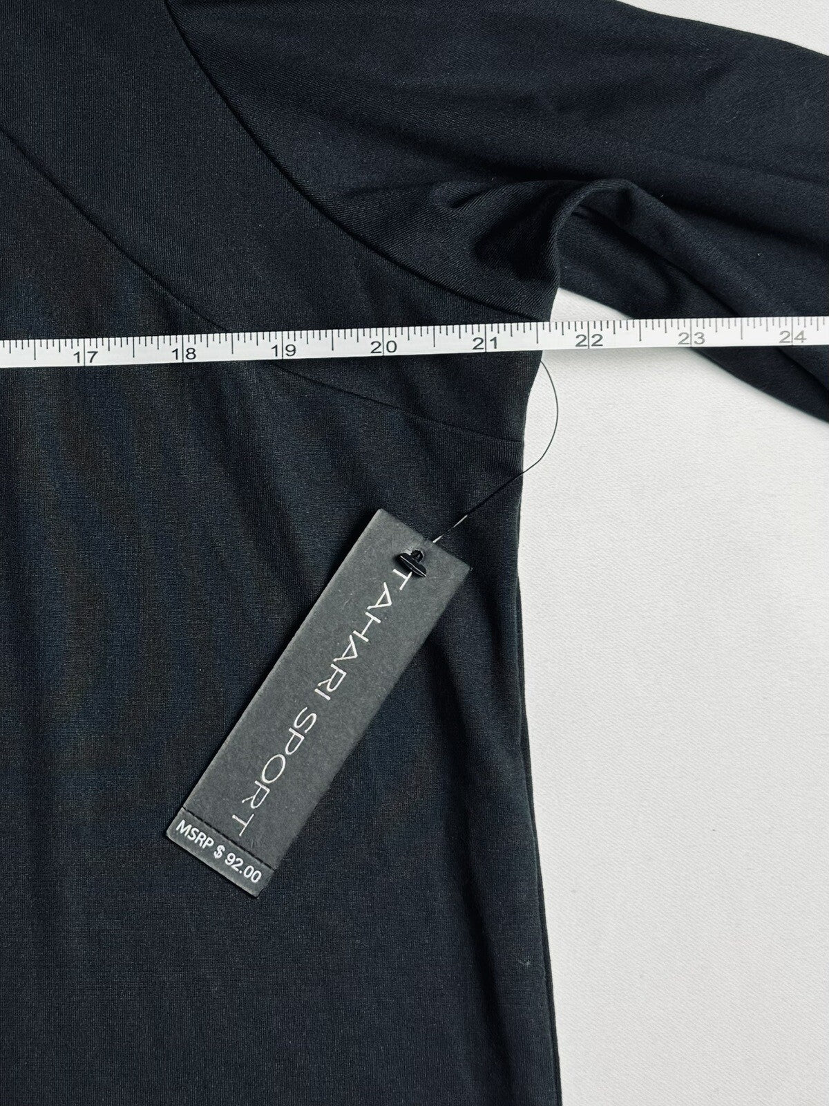 Tahari Sport Women’s top long sleeves open Shoulder Black Sz XL (76)