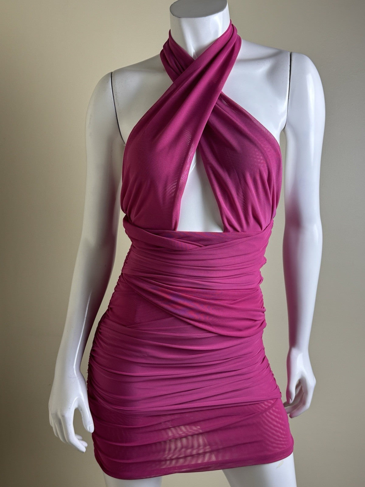 Forever 21 Fuchsia Bodycon Dress Sz S.  (B.160)