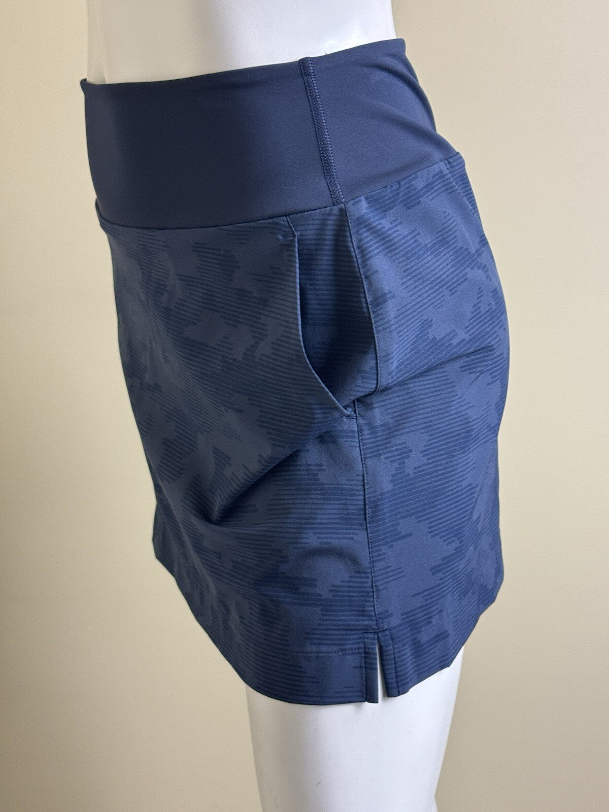 PUMA Women's Golf Tennis Skort Skirt Sz S (B.133/3)