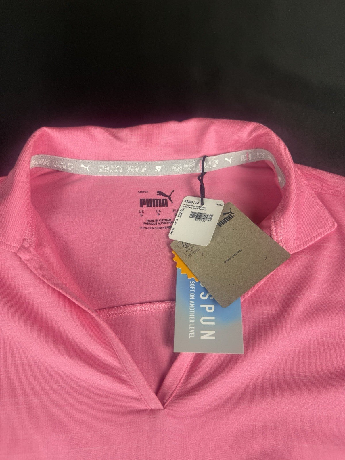 Puma Women’s Golf Shirt Sz S.   (B.185)