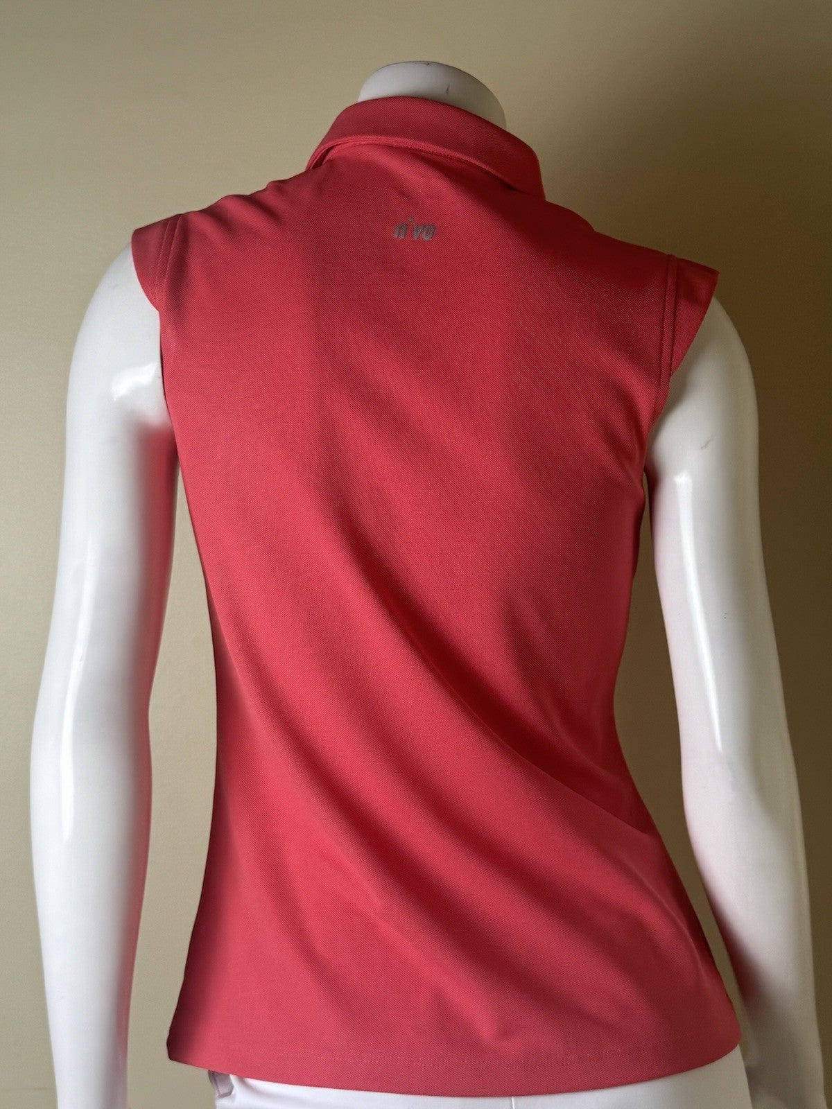 $80 NIVO Women's Golf Shirt Size M.    (B.163)