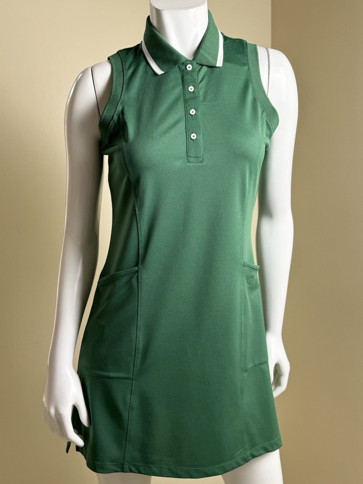 Puma Women’s Polo Dress w/ Shorts Sz S     (B.185)