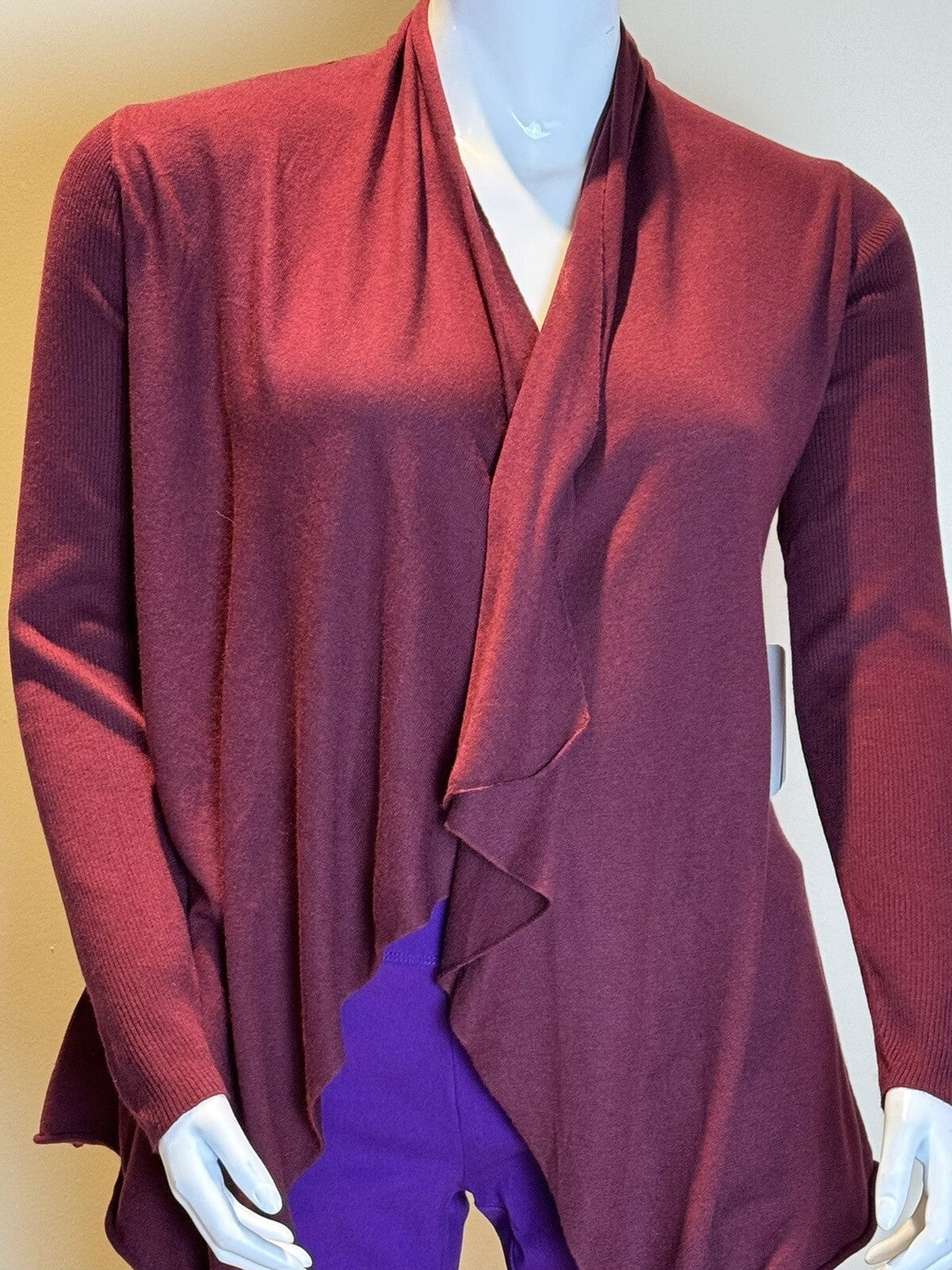 JOFIT Women’s Golf Serenity Cardigan Burgundy Size M