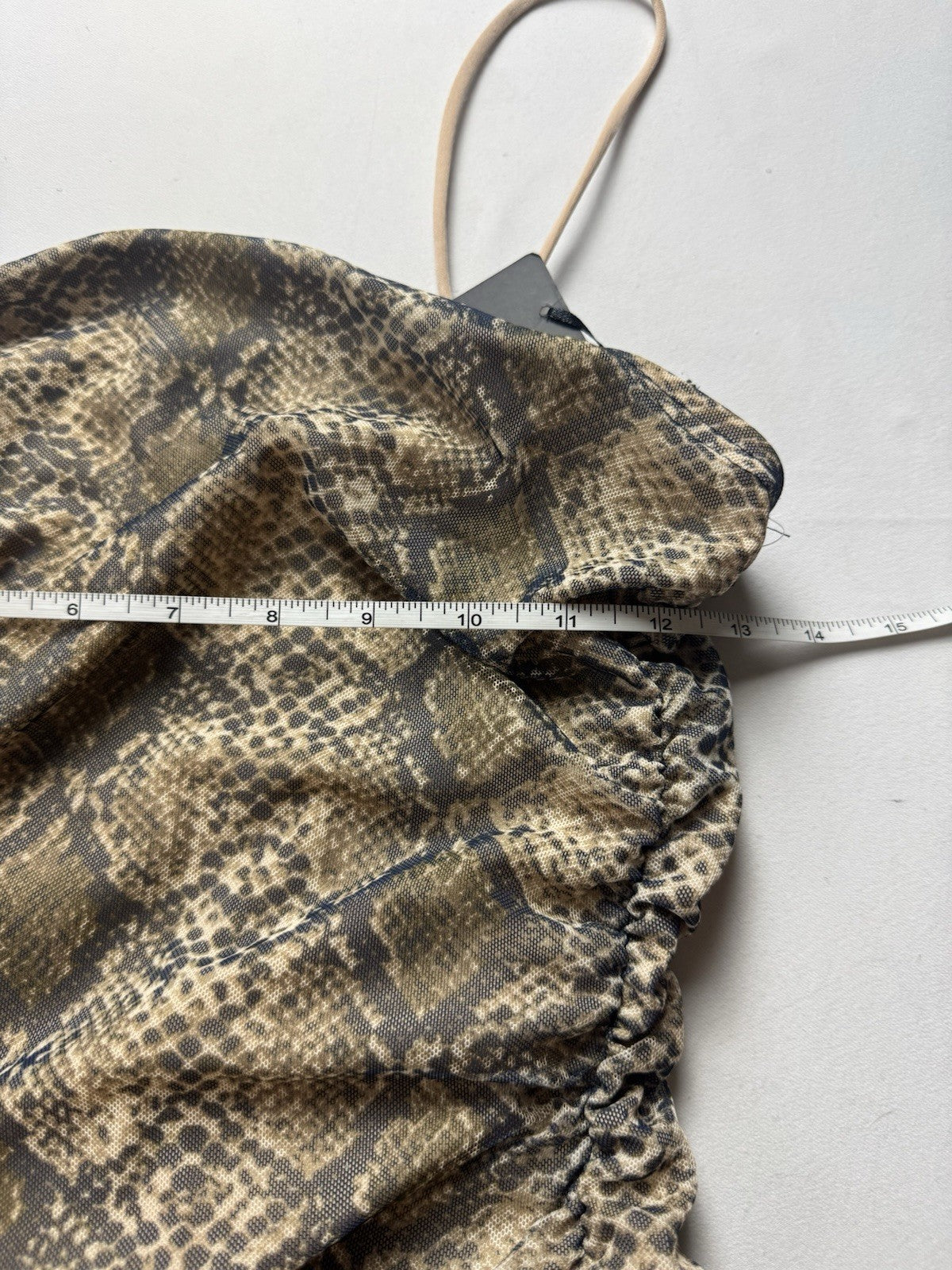 FADED ROSE Women’s Blouson Snake Print Dress Sz L.   (B.154)