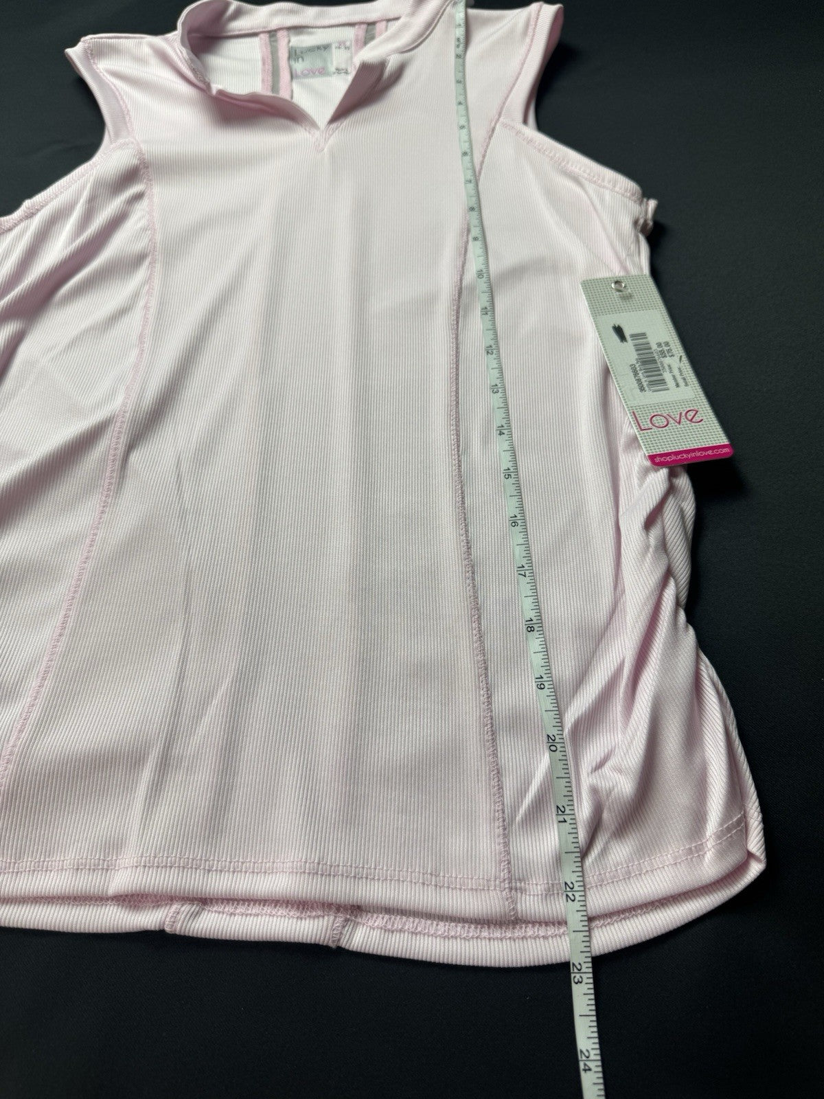 Lucky In Love Women’s Sleeveless Tennis Golf Shirt Sz XS.     (B.157)