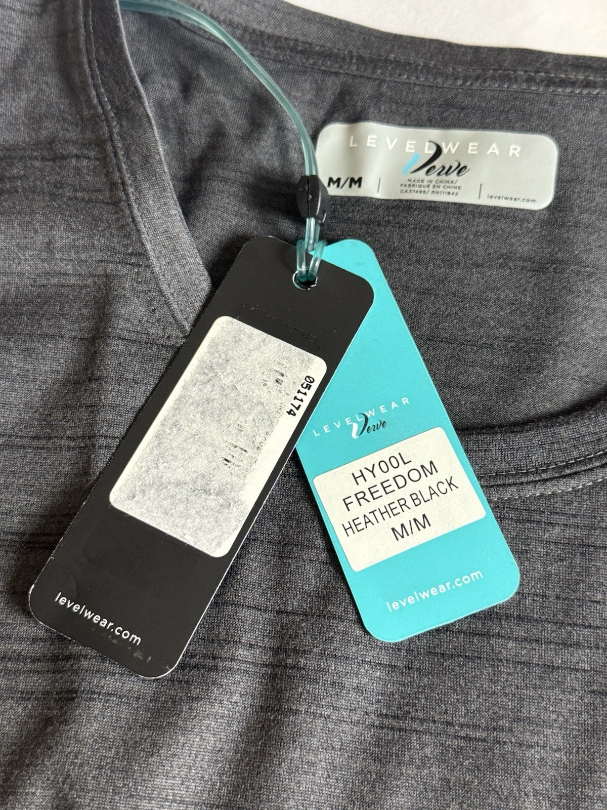 LeverWear Verve Women's Tank Top Sz M   (B.027)