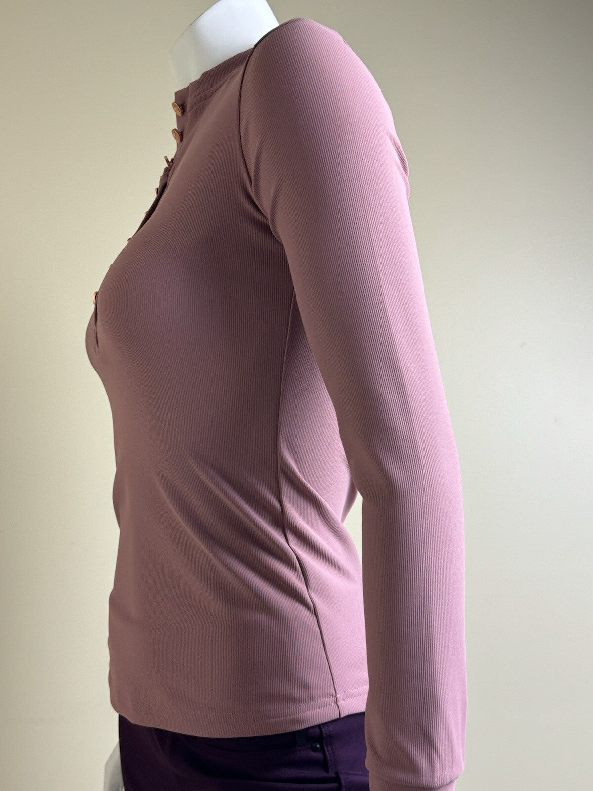 Calliope Women’s Mauve Sweatshirt Size S.    (B.96)