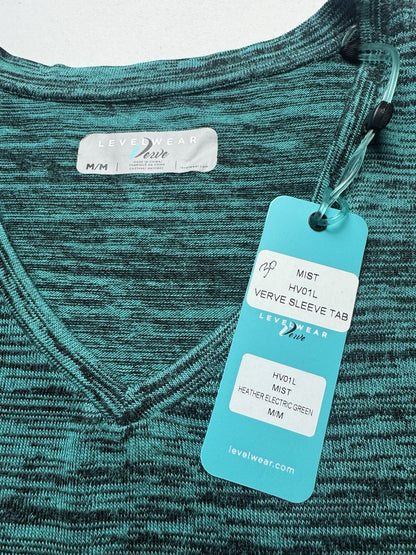 LeverWear Women's Golf shirt Sz M   (B.160)