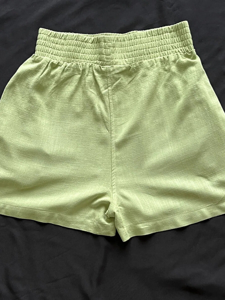 $158 Walter Baker Women’s Ariel Green Shorts Sz M