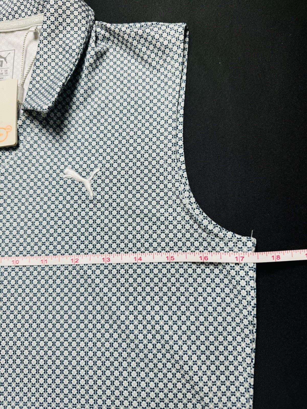 Puma Women’s Golf Shirt Sleeveless Sz S (B.80)