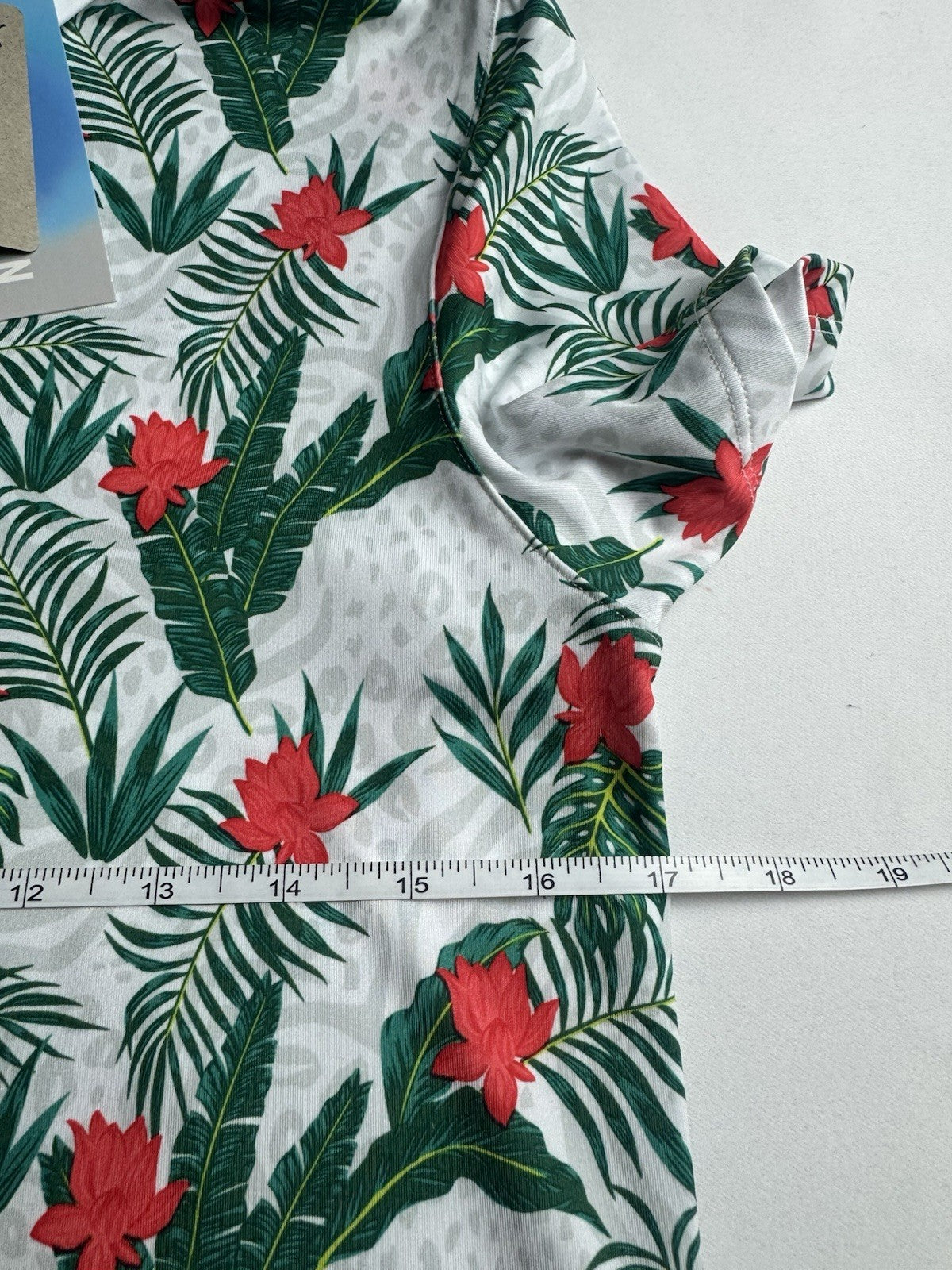 GG Blue Women's Golf Polo Shirt Sz S.     (B.162)