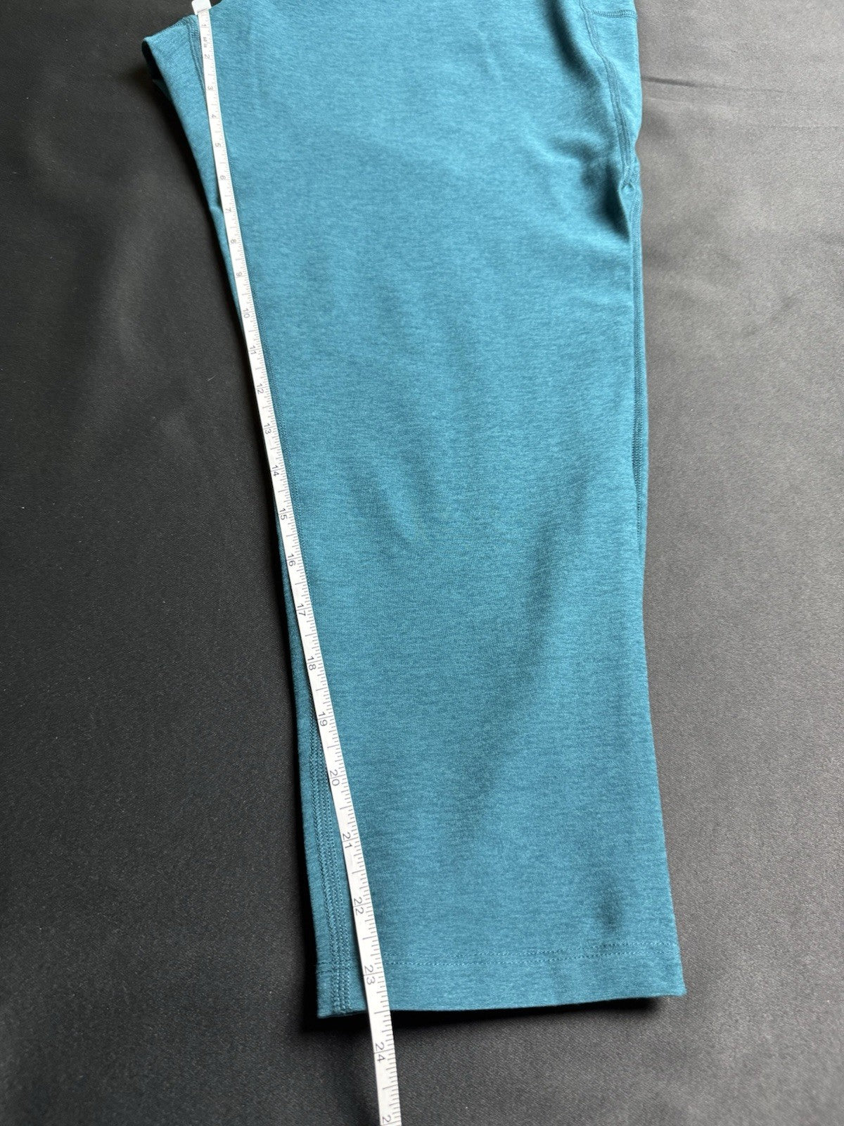 $99 Beyond Yoga Athletic Gym Midi High Waist Leggings Sz 4XL.  (B.159)