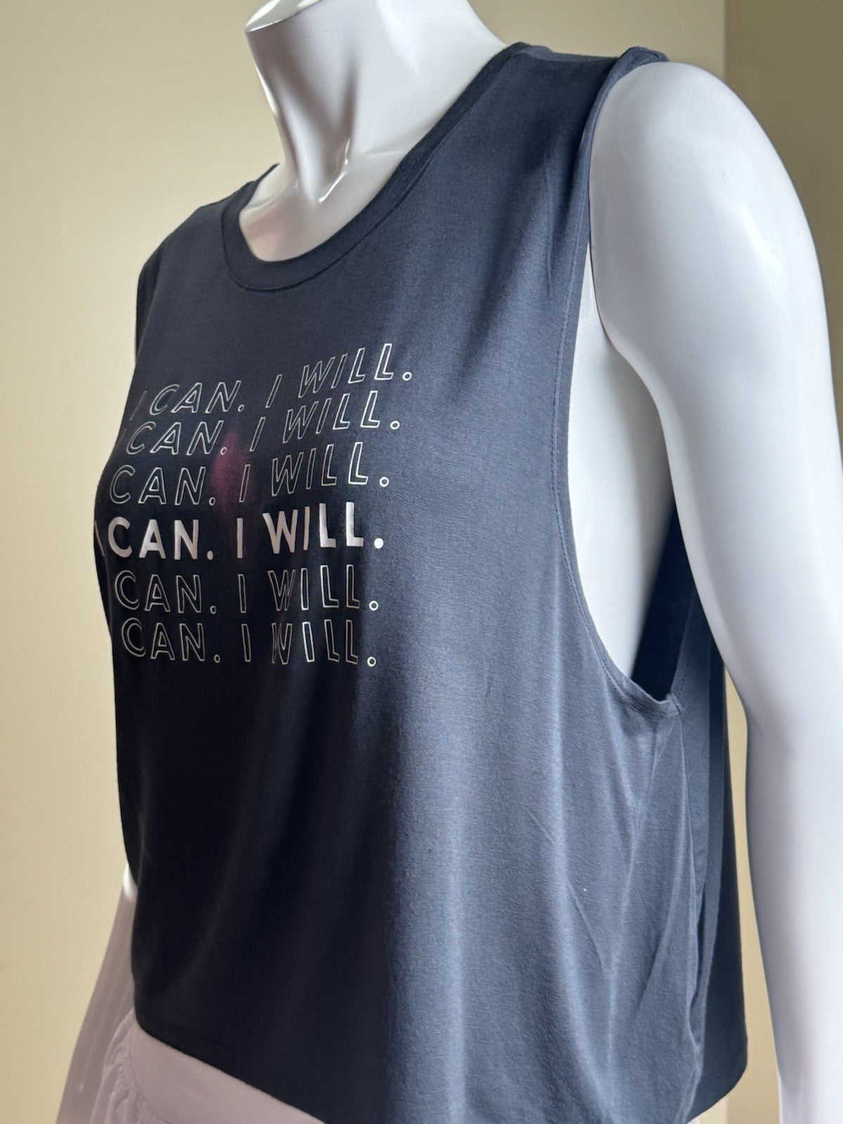Guru Active Women’s Athletic I Can I Will Logo Tank Top Sz L   (B.187)