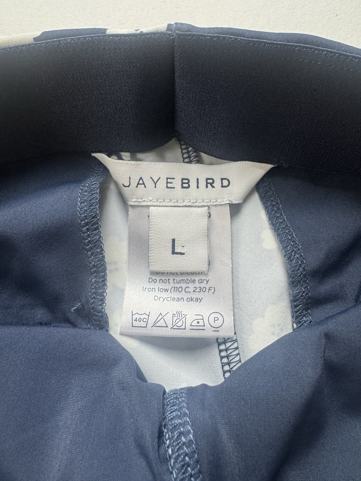 Jayebird Women’s Golf Robbie Pant Navy/White Floral Sz L.   (B.158)