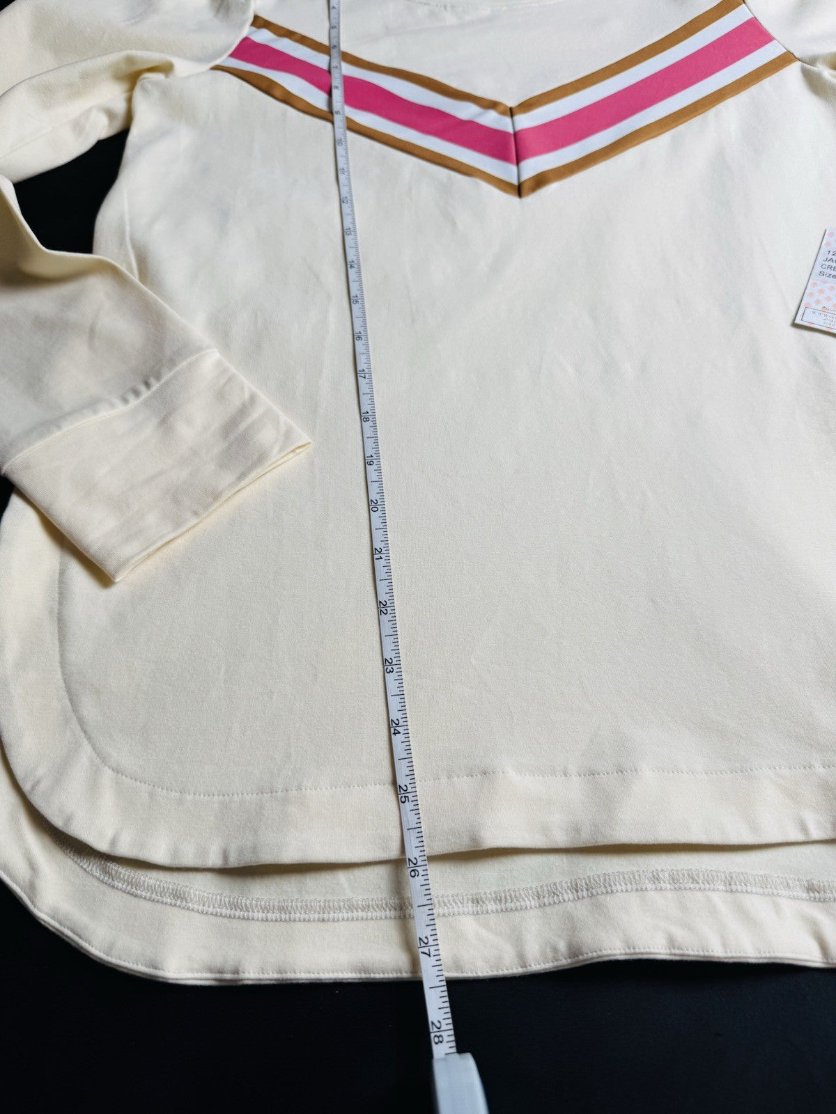 Smith & Quinn Women’s Golf SweatShirt Size S.     (B.038)