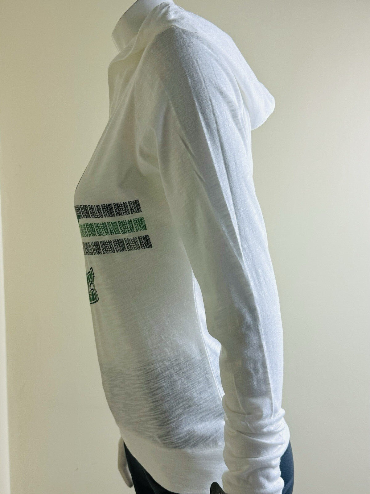 LeverWear Women's Dallas Hockey Logo Hooded Sweatshirt Sz M.   (B.110)