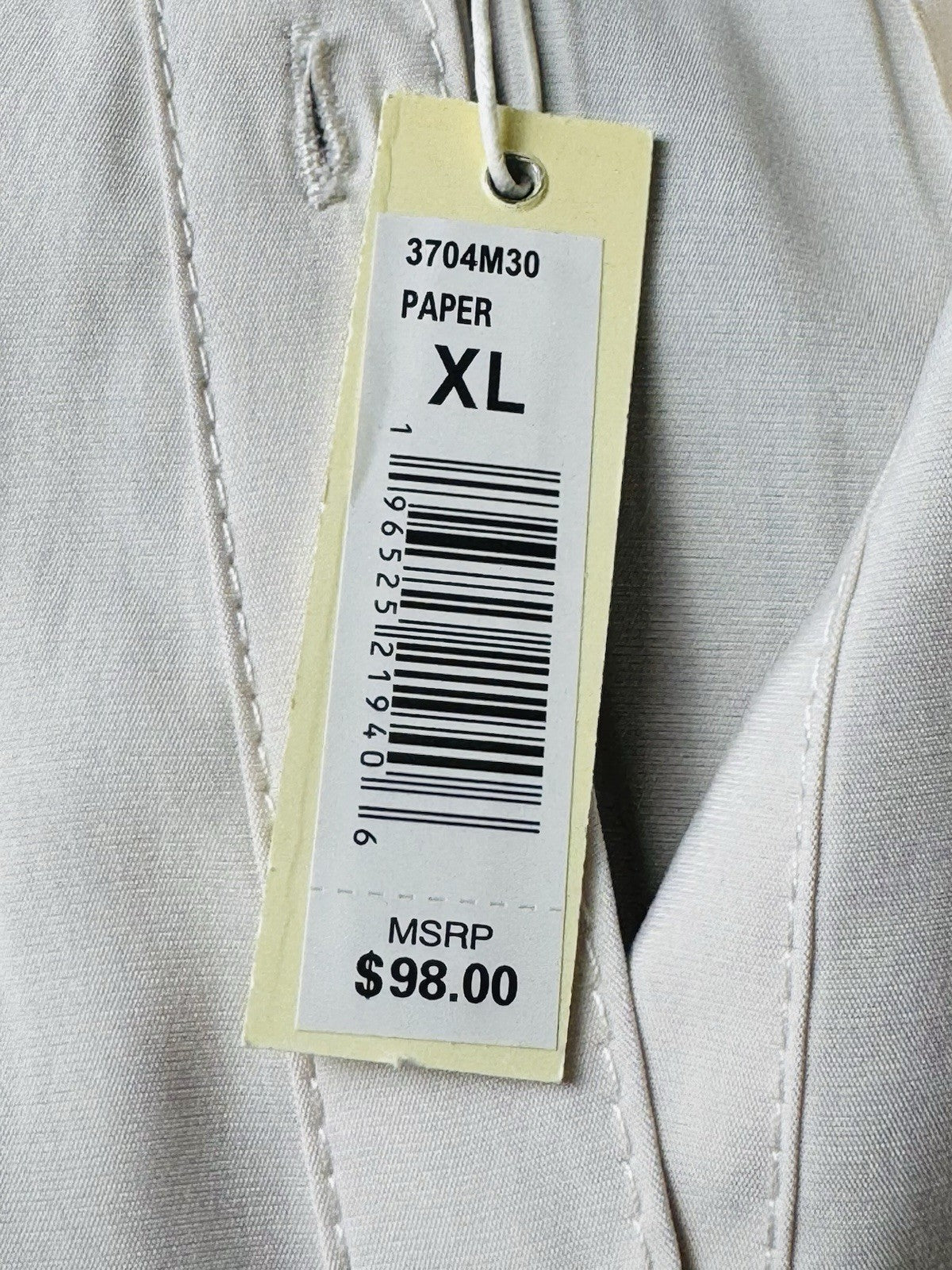$98 Max Studio Women’s Bottom Up Shirt Size XL.      (B.146)