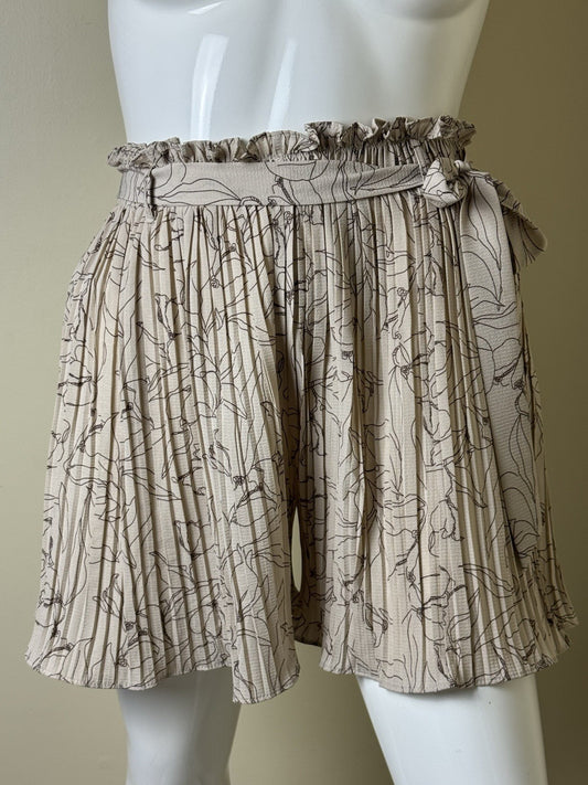 Alice Blue Pleated Shorts Skirt Belted Size XL.        (B.159)