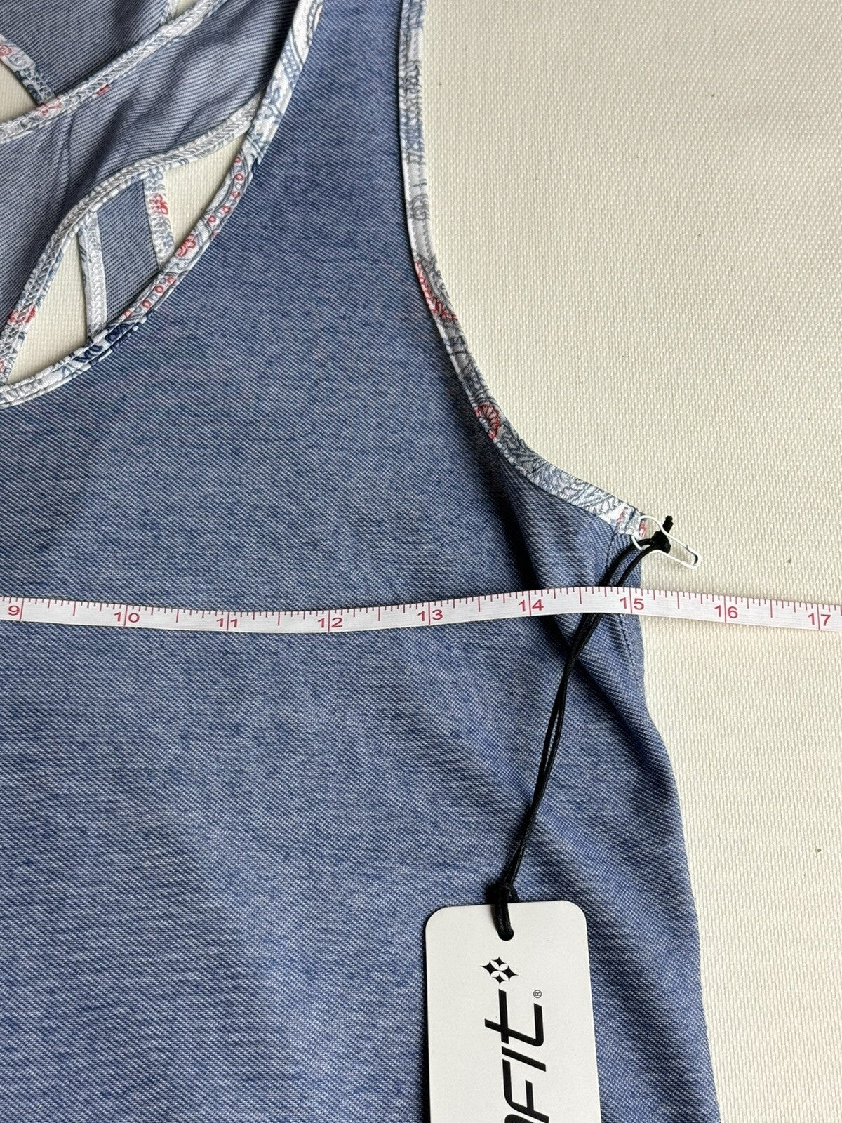 JOFIT Women's Golf Tank/Top Size S.   (B.68)