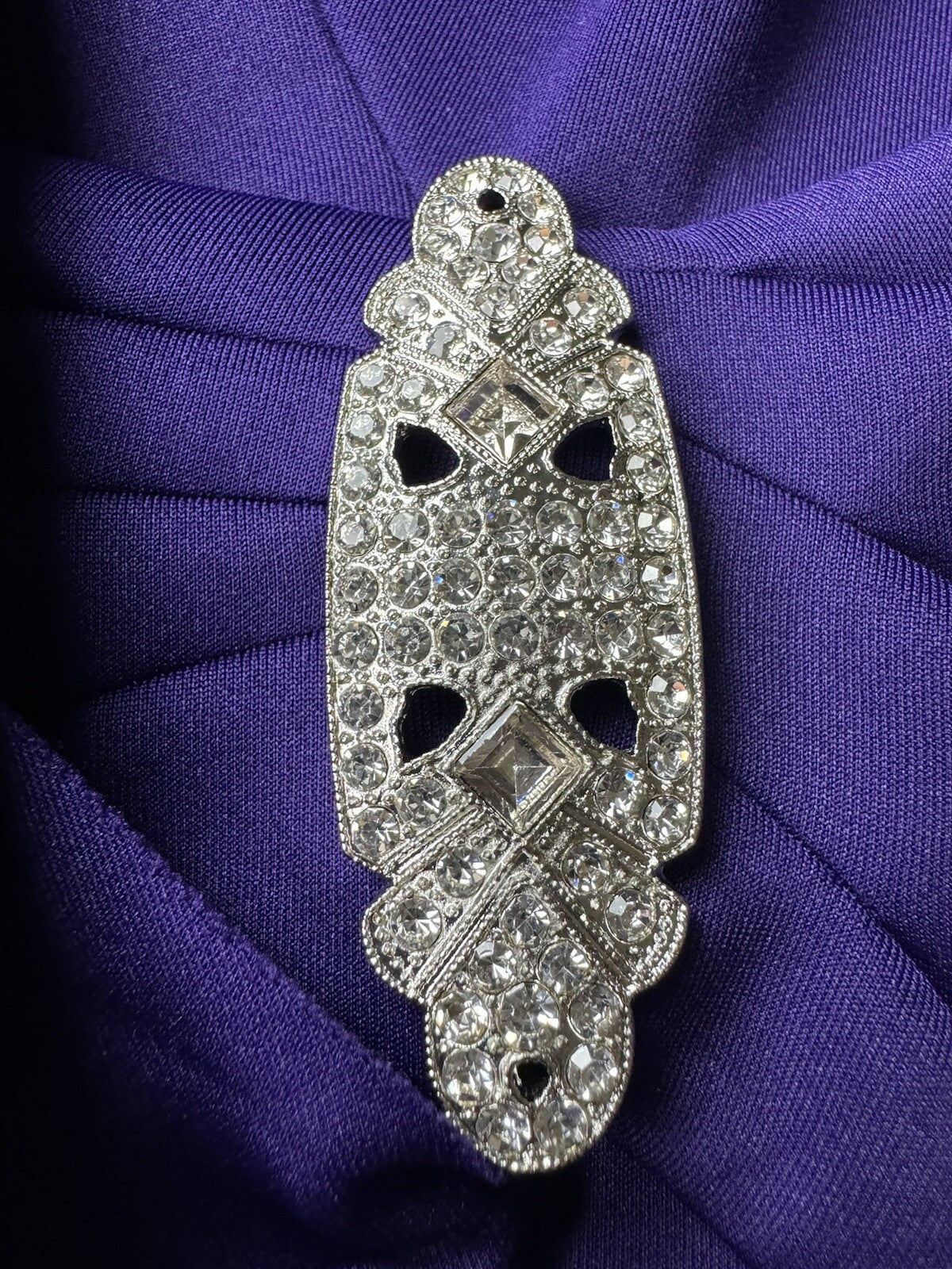 Jessica Howard Dress Faux Wrap Rhinestone Purple Sz 4.  (B.103)