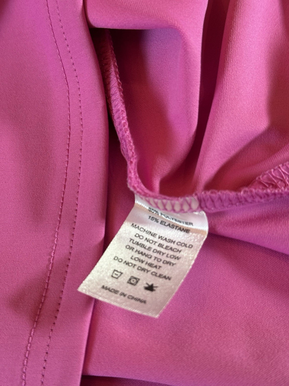 Smith & Quinn Women’s Golf Shirt Size XL.      (B.167)